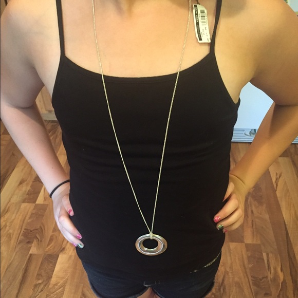 New York and company necklace