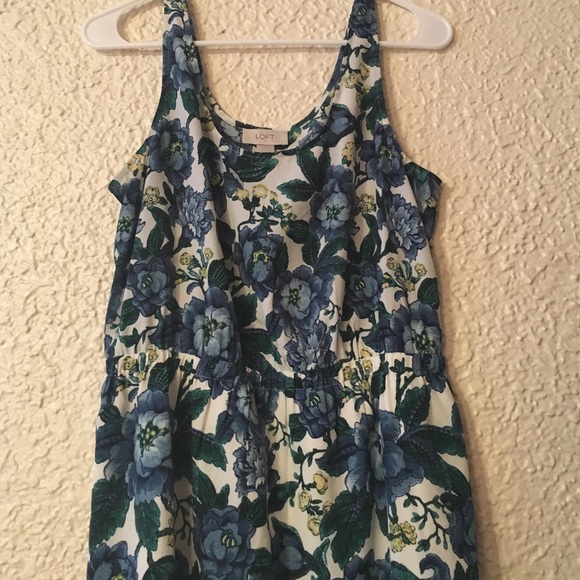 Adorable summer dress from the Loft. - Picture 2 of 4