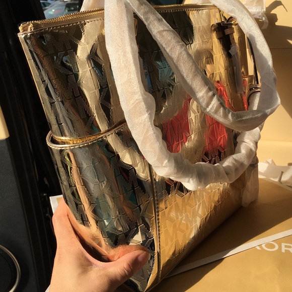 🍒MK tote pale gold signature - Picture 4 of 4