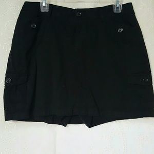 Black Skort