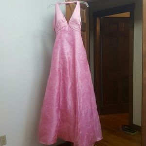 Pink prom dress/ball gown