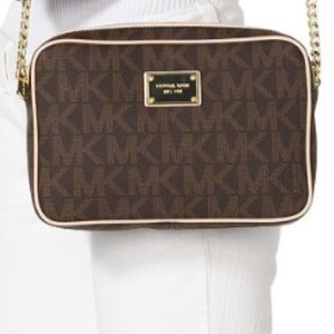 Authentic Michael Kors jet set crossbody