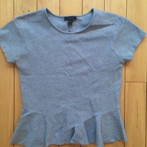 Jcrew XS grey short sleeve top w/ ruffle hem