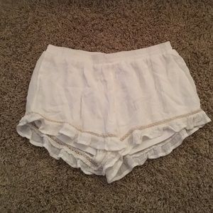 White ruffle shorts