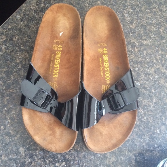 Birkenstocks size 40  9-9.5 black