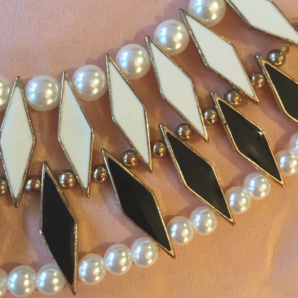 Bib necklace - Picture 2 of 2