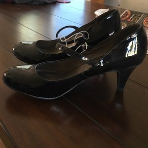 Merona Black Patten Heels