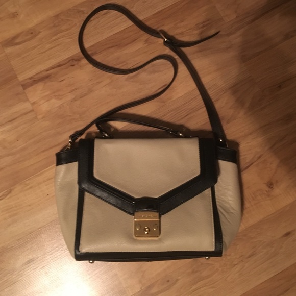 Antonio Melani purse - Picture 1 of 4