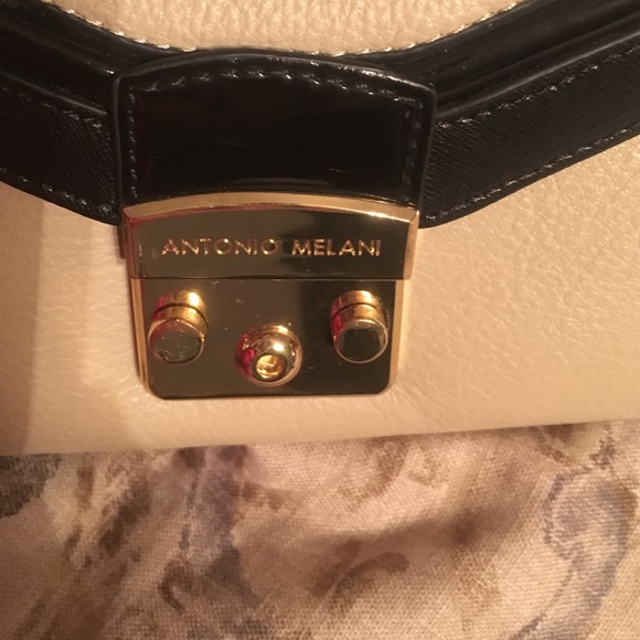 Antonio Melani purse - Picture 4 of 4