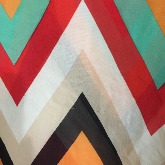 Multi-Colored Chevron Print Blouse - Picture 3 of 3