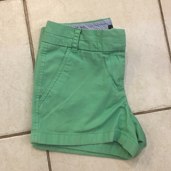 J. Crew Chino Green Shorts 3 Inch Inseam