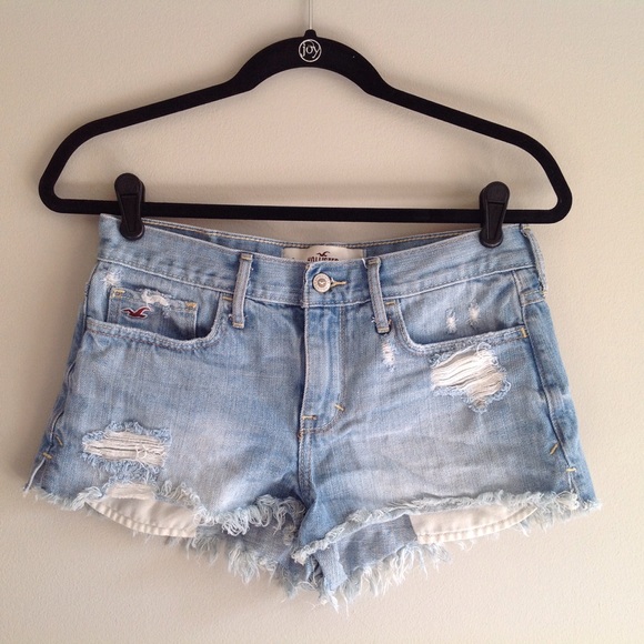 Hollister Pants - Hollister denim shorts, size 3