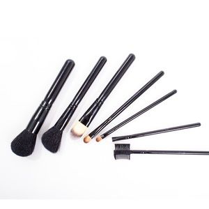 NEW 7pc makeup brush set & Case! Pro size not mini