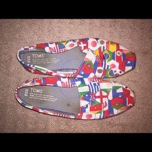 Women's World Flag Toms