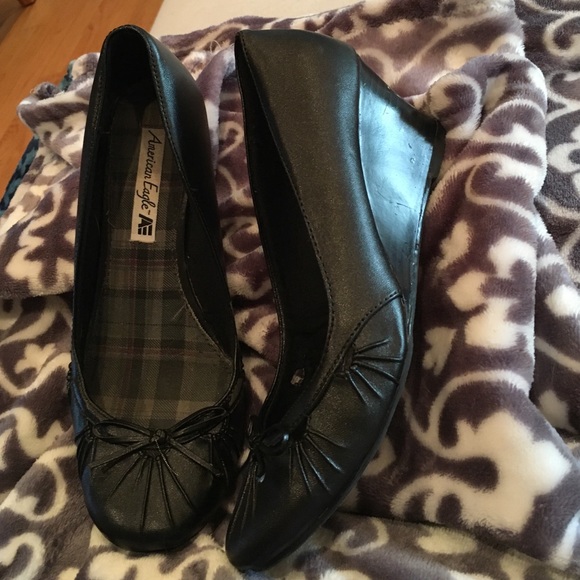 Shoes - Picture 2 of 3