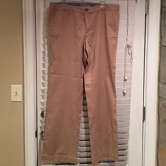 Banana Republic Weekend Chino pants 16L khakis