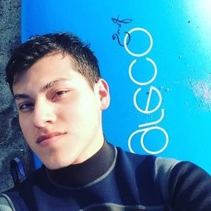 Meet your Posher, Christian