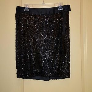 Black fully lined sequin pencil skirt