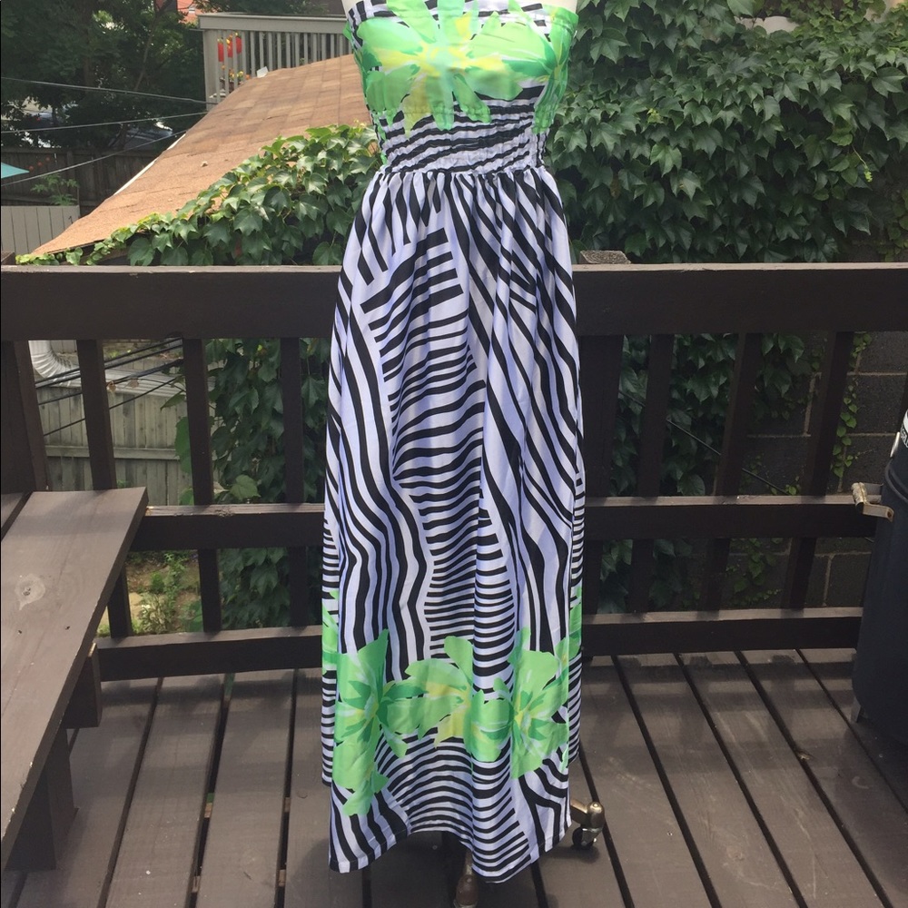 Maxi dress