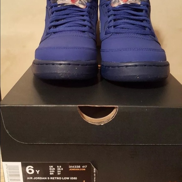 Blue/Orange 5s - Picture 3 of 3
