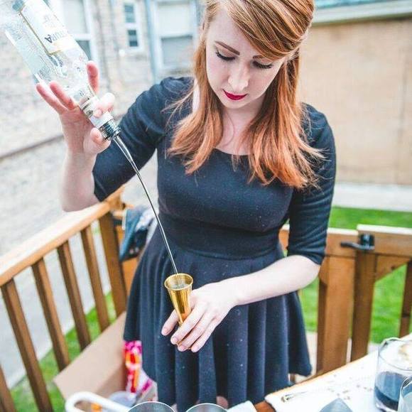 Meet your Posher, Laura
