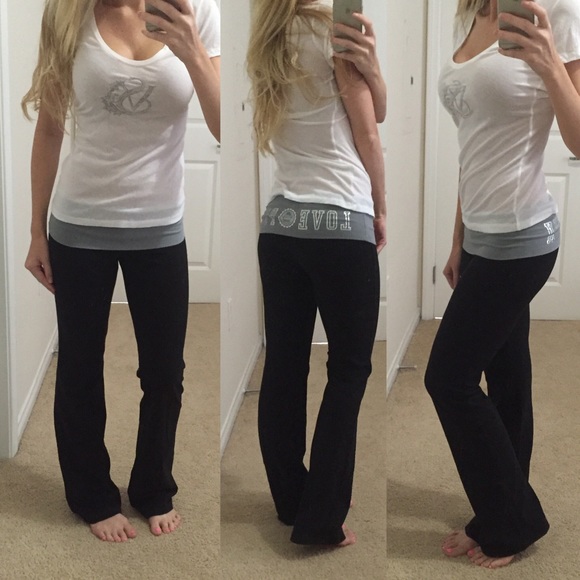 [Victoria's Secret] short sleeved white tshirt szS - Picture 4 of 4