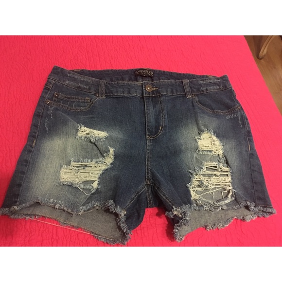 Plus Distressed Shorts