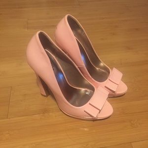Pink high heels
