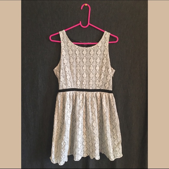 Forever 21 Cream and Black Flowered Dress