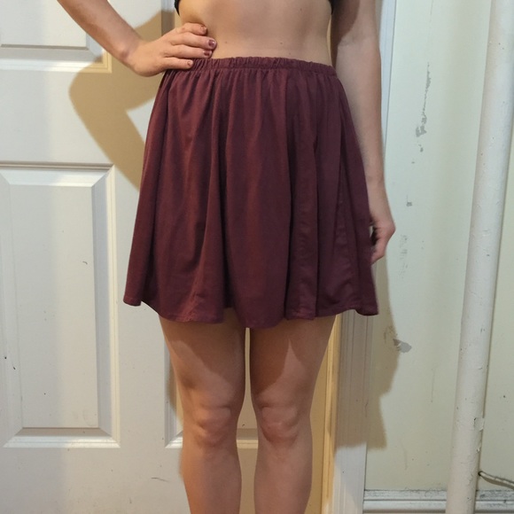 Brandy Melville Dresses & Skirts - Brandy Melville Rust Red Suede Skirt