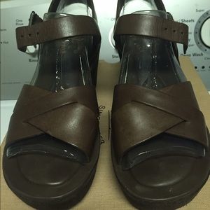 Kork Ease Dark Brown Sandal