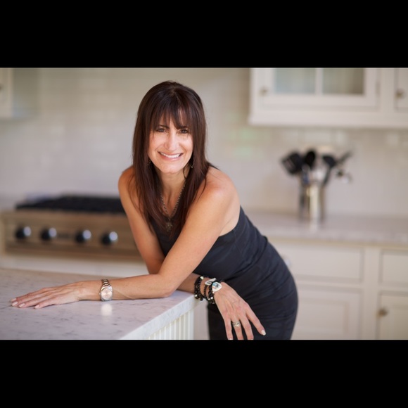 Meet your Posher, Lisa - Picture 4 of 4