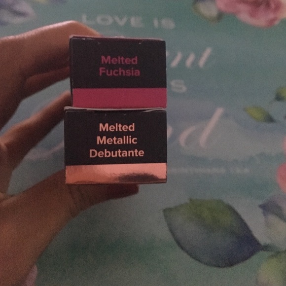 Too faced (SOLD) - Picture 2 of 2