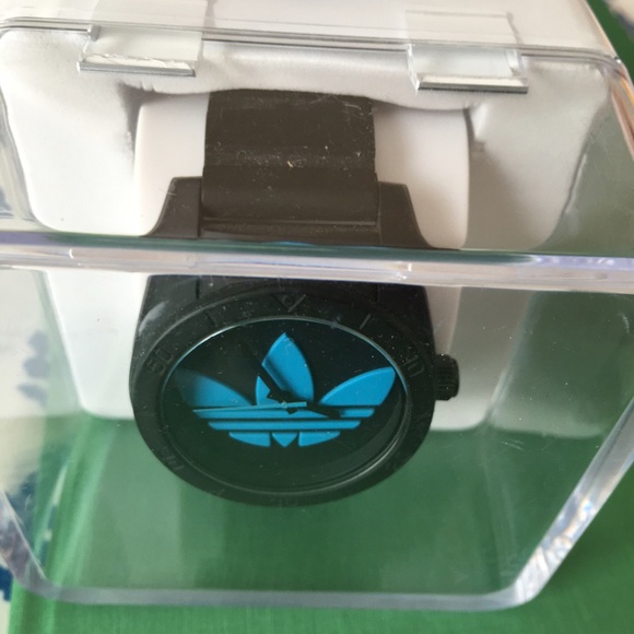 Adidas Santiago watch - Picture 2 of 3