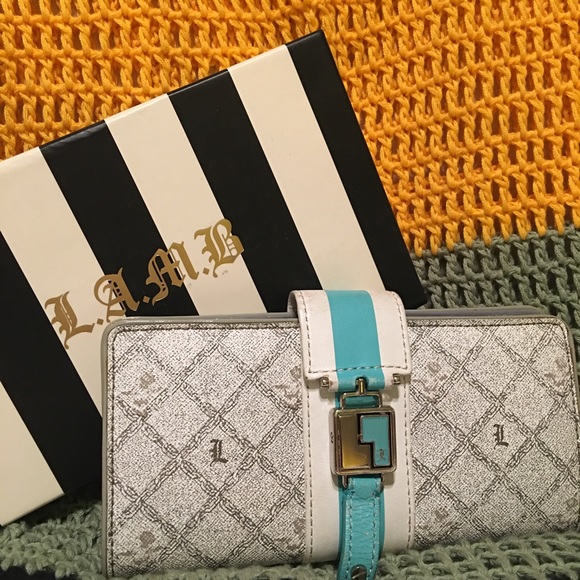 NOT FOR SALE! - Picture 3 of 4