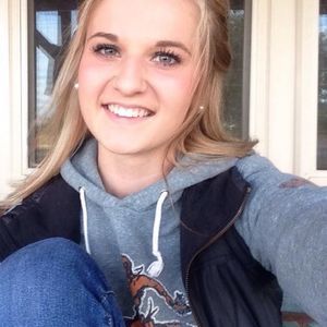 Meet your Posher, Madison