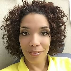 Meet your Posher, Felicia