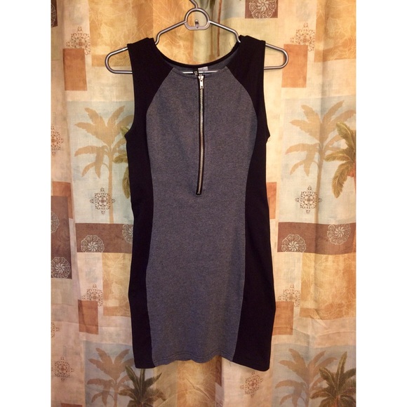 ⚫️BLACK AND GRAY BODY CON DRESS⚫️