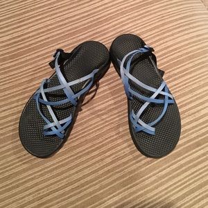 Chacos strappy sandals blue eco friendly wmns 9