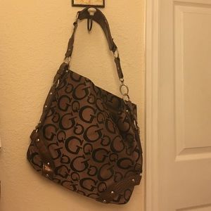 Buy 1 get 1 FREE!! 🎊 Shoulder bag