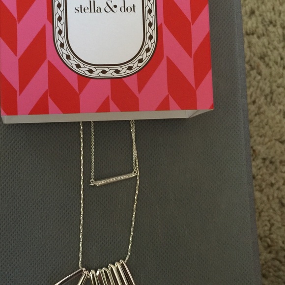 Rebel Cluster Necklace