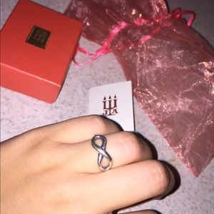 James Avery Infinity Ring
