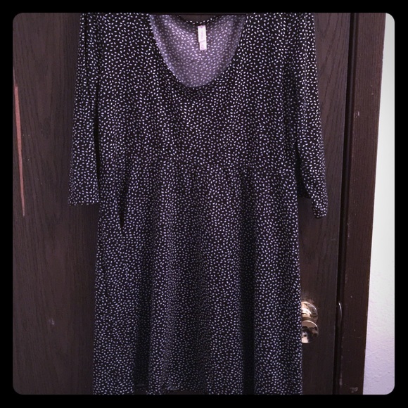 3/4 sleeve polka dot dress