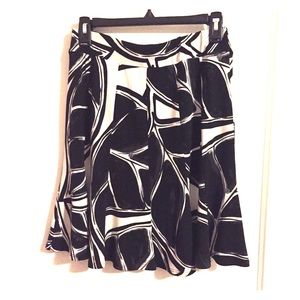 WHBM black and white skirt
