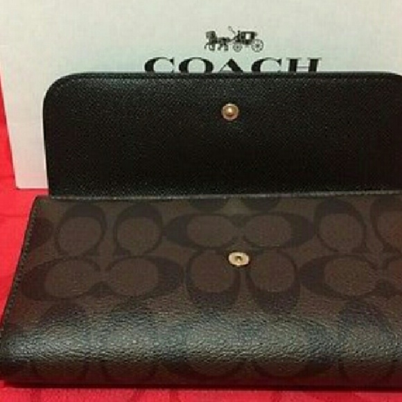 Authentic Coach signature canvas checkbook/wallet - Picture 4 of 4