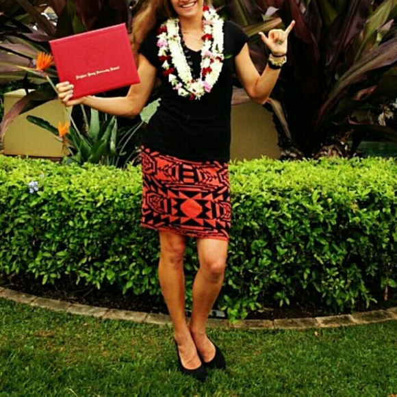 Knit volcom aztec skirt medium - Picture 1 of 5