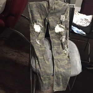 Camouflaged Jeans