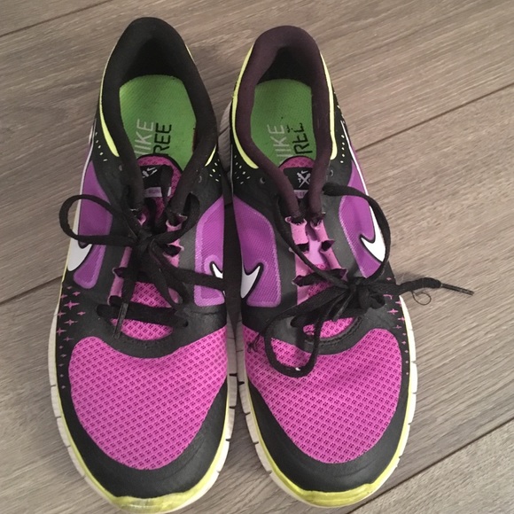 Nike Free Runs