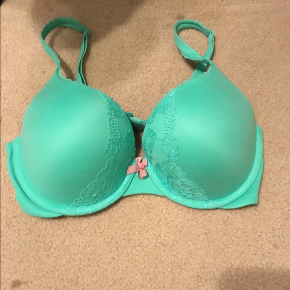 Victoria's Secret Perfect Shape bra