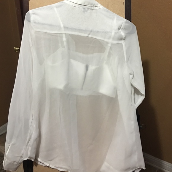 Super cute summer blouse - Picture 2 of 2